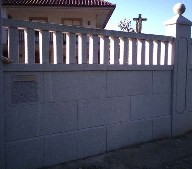 O Canteiro San Ciprián muro en piedra